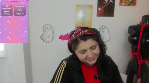 Snapshot of tiffanyamazing chatting on 10-03-25, 02:03 TiffanyAmazing online show from 10-03-25, 02:03