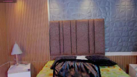 tiffanyhoustton online show from 04-07-26, 12:16