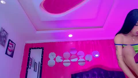 tiffanymackensyy69 online show from 04-18-26, 10:10