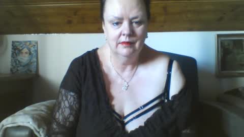 TiffanyMature online show from 03-27-26, 08:26