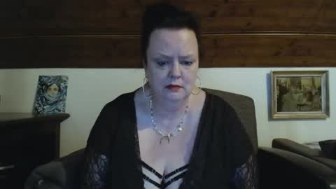 TiffanyMature online show from 05-01-26, 10:09