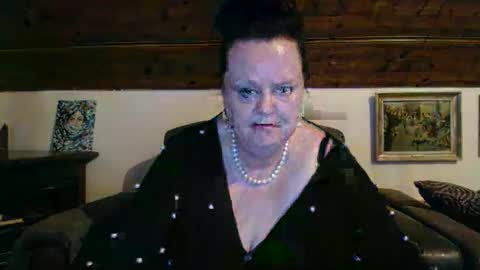 TiffanyMature online show from 05-14-26, 06:26
