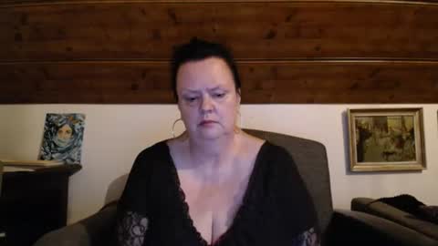 TiffanyMature online show from 07-25-26, 08:39