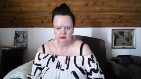TiffanyMature online show from 07-30-26, 08:24