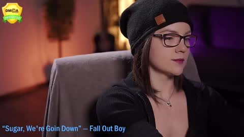 tiffanyriox online show from 03-04-25, 02:49