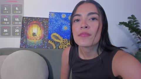 Snapshot of tiffanyrusso chatting on 05-12-26, 05:59 TIFFANY online show from 05-12-26, 05:59