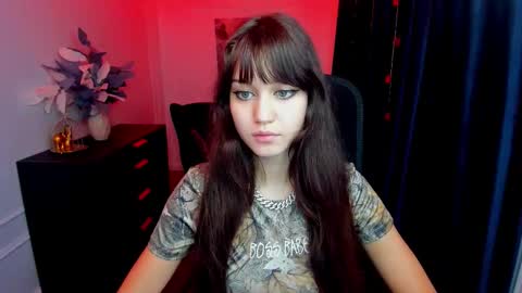 tiffanyyoun online show from 11-15-25, 04:10