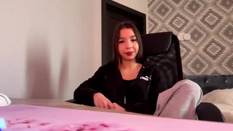 Tiffany online show from 01-06-26, 10:19