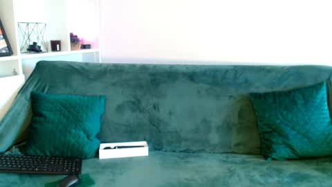 tiff online show from 06-19-26, 09:35