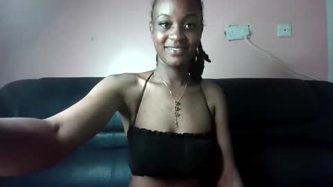 Snapshot of tiffyblue chatting on 05-31-26, 03:26 Tiffyblue online show from 05-31-26, 03:26