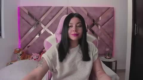 Snapshot of tigerbaby_ chatting on 06-11-26, 02:53 Ana online show from 06-11-26, 02:53