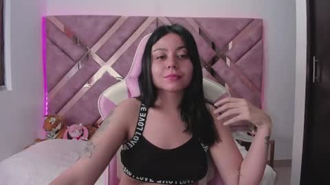 Snapshot of tigerbaby_ chatting on 06-20-26, 04:10 Ana online show from 06-20-26, 04:10