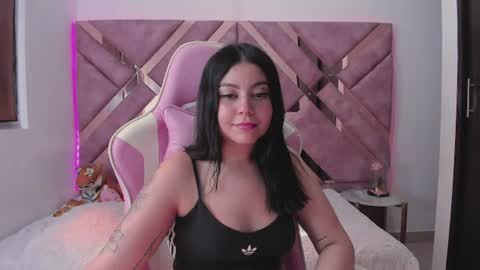 Snapshot of tigerbaby_ chatting on 06-27-26, 02:23 Ana online show from 06-27-26, 02:23