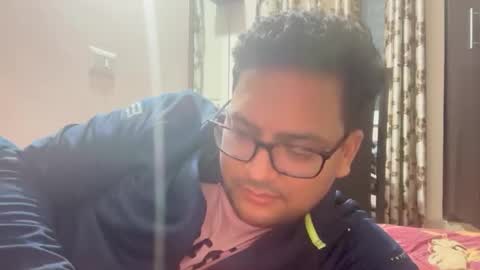 tigertinku online show from 11-21-25, 07:01