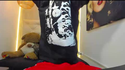 Tigga Sall online show from 10-30-25, 02:57