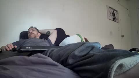 Snapshot of tiggity19 chatting on 06-03-26, 02:44 Tiggity23 come stroke my 9 cock with ne online show from 06-03-26, 02:44