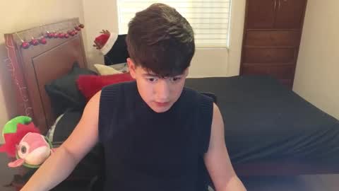 Snapshot of tightncuteass chatting on 11-09-25, 09:13 Camilo online show from 11-09-25, 09:13