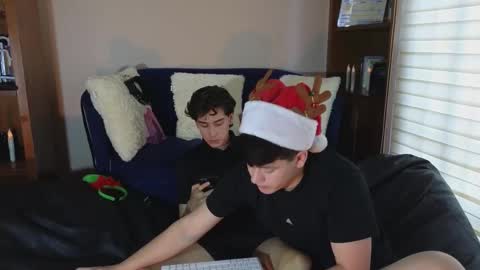 Snapshot of tightncuteass chatting on 12-15-25, 09:41 Camilo online show from 12-15-25, 09:41