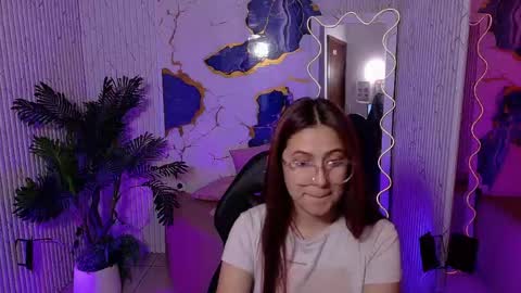 Tiiana online show from 05-20-26, 02:51
