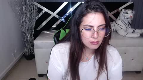 Tiina  online show from 12-28-24, 01:49