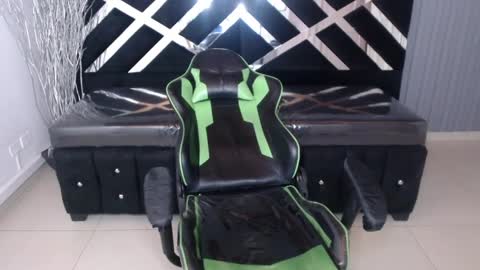 Tiina  online show from 01-15-25, 01:41