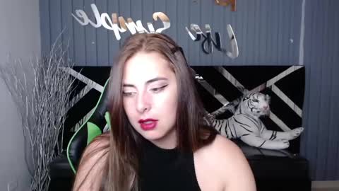 Tiina  online show from 01-18-25, 10:39