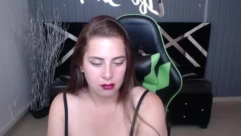 Tiina  online show from 01-26-25, 05:44