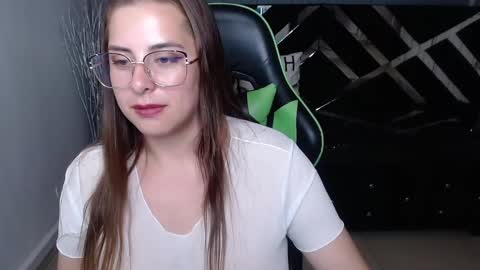 Tiina  online show from 02-07-25, 10:52