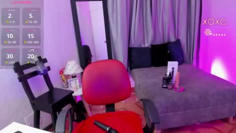 tiinajonus_ online show from 06-25-26, 04:01