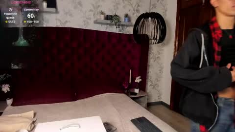 Snapshot of tim__fox chatting on 05-30-26, 12:02 Tim Fox online show from 05-30-26, 12:02