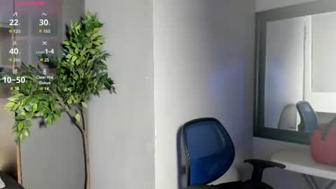 Snapshot of tim__fox chatting on 06-18-26, 11:47 Tim Fox online show from 06-18-26, 11:47