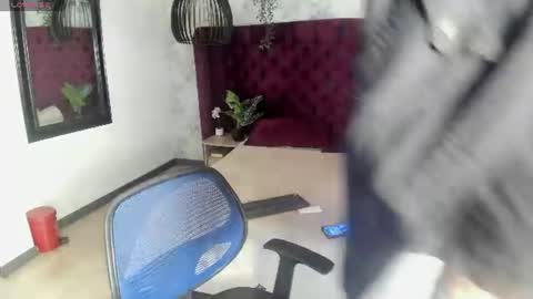 Snapshot of tim__fox chatting on 07-06-26, 11:51 Tim Fox online show from 07-06-26, 11:51
