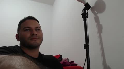 Snapshot of tim_and_sam chatting on 09-25-25, 01:53 Timothy and Santy online show from 09-25-25, 01:53