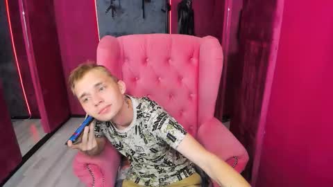 Tim online show from 10-05-25, 08:40