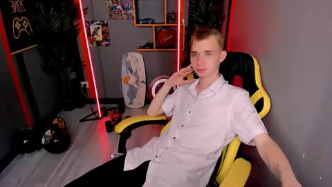 Tim online show from 11-05-25, 09:48