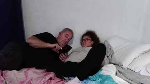 Snapshot of timamanda chatting on 10-30-25, 07:47 Tim  Amanda online show from 10-30-25, 07:47