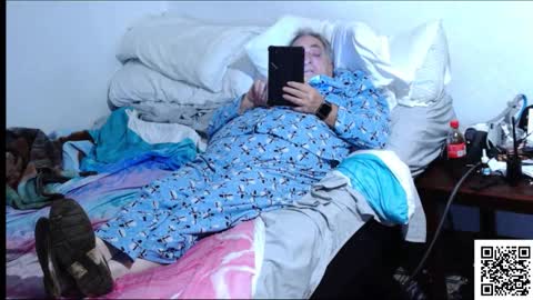 Snapshot of timamanda chatting on 12-15-25, 05:01 Tim Amanda online show from 12-15-25, 05:01