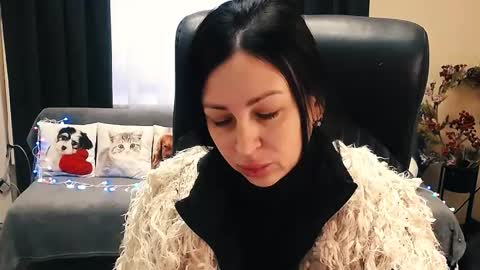 Luisa online show from 02-04-26, 10:54