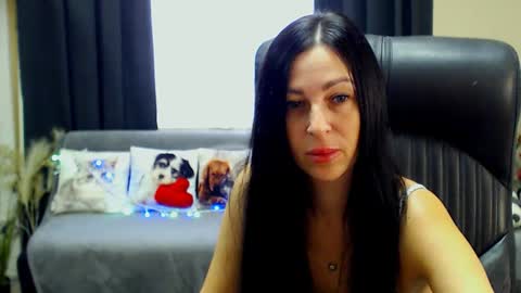Luisa online show from 08-04-26, 08:06