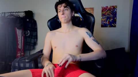 timmy  independent model  help me reach 50 thumbs up pls online show from 11-02-25, 10:34