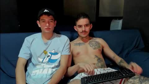 Snapshot of timothy_eliot chatting on 01-11-26, 06:40 wanna play bareback uncut colombian couple new twink bbk online show from 01-11-26, 06:40