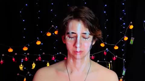 Timothy Fox online show from 10-20-25, 02:39