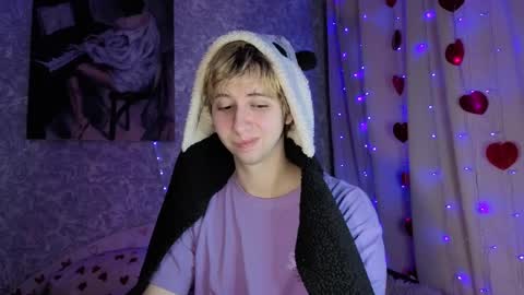 Timothy Fox online show from 04-11-26, 03:00