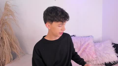 Timothy 21 years old online show from 12-21-24, 08:21