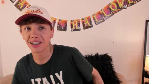 Timothy 21 years old online show from 10-27-25, 08:46