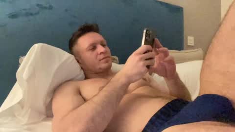 Snapshot of timtim777888 chatting on 12-19-24, 07:07 Tim online show from 12-19-24, 07:07