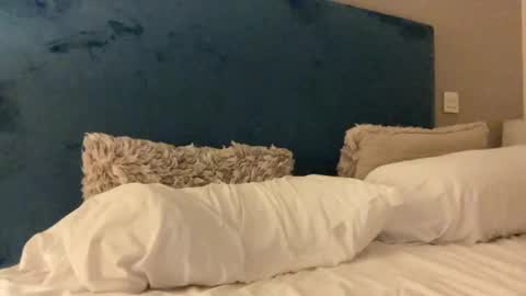 Snapshot of timtim777888 chatting on 12-19-24, 10:10 Tim online show from 12-19-24, 10:10