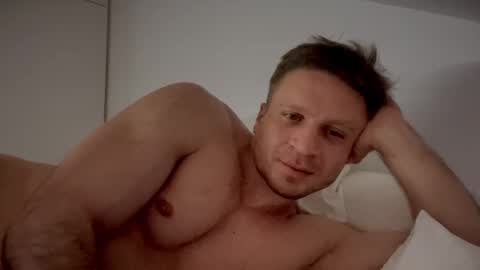 Snapshot of timtim777888 chatting on 02-16-25, 10:43 Tim online show from 02-16-25, 10:43