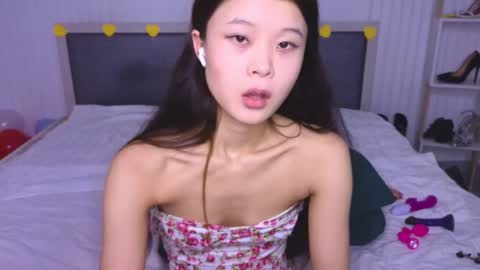 Snapshot of tina__kim chatting on 02-05-25, 10:51 tina__kim online show from 02-05-25, 10:51