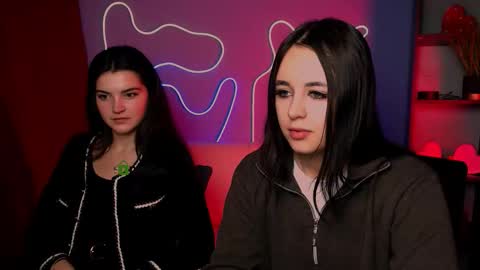 Snapshot of tina_bright_ chatting on 12-16-25, 02:44 tina bright online show from 12-16-25, 02:44